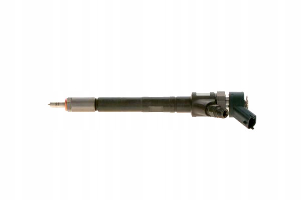 injector Bosch na motoru diesel originál 3 bucăți.