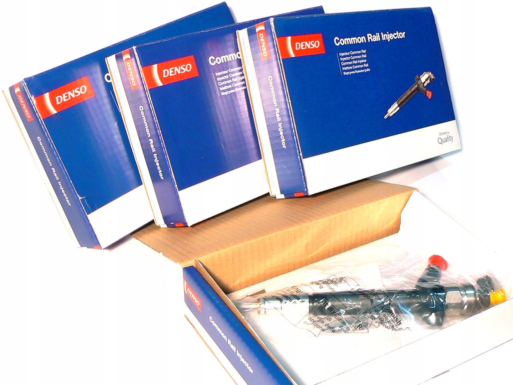 set de 4 injectoareDenso DCRI105800 injector