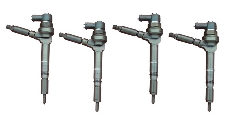 Opel Astra 1.7 CDTI 59 KW 80 HP BOSCH 5821525 set de 4 injectoare utilizate 973000912, 8973000911