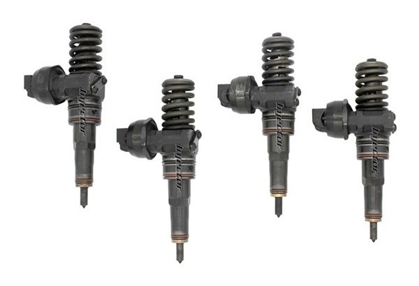 Škoda Superb 1.9 TDI 85 KW 115 HP set de 4 injectoare utilizate BOSCH 038130079RX, 038130073BH