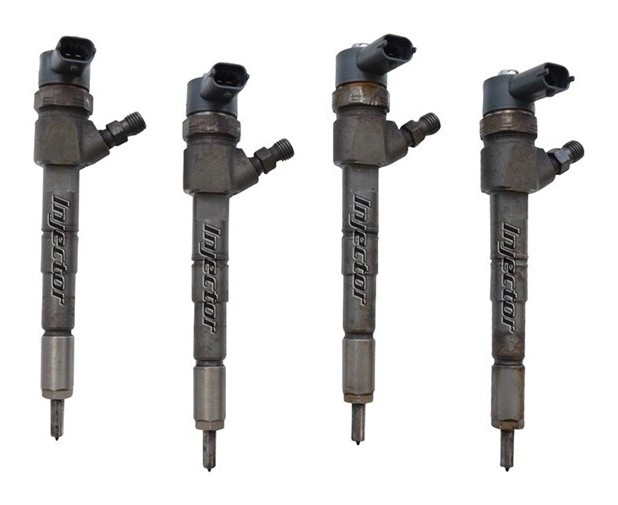 Alfa Romeo Giulietta 2.0 JTDM 129 KW 175 HP set de 4 injectoare utilizate BOSCH 71795164, 55233955, 71795021