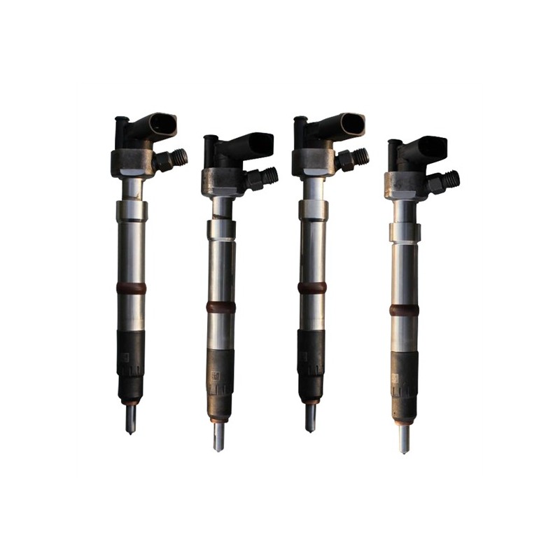 Audi Q3 2.0 TDI quattro 110 KW 150 set de 4 injectoare utilizate 04L130277L, 04L089A
